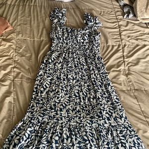 Ruffle strap textured maxi dress